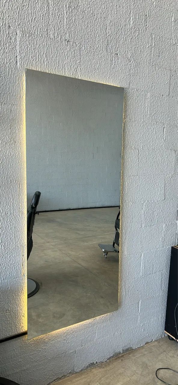 Vendo móveis para barbearia ou salão  - Foto 5