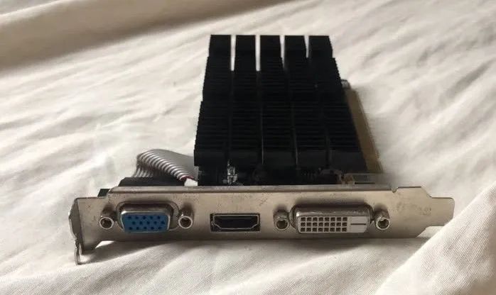 Placa de Vídeo NVidia GT710  DDR3  - Foto 5