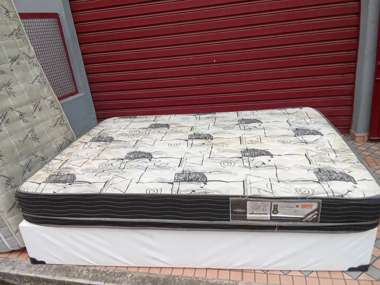 Cama e colchão  - Foto 2