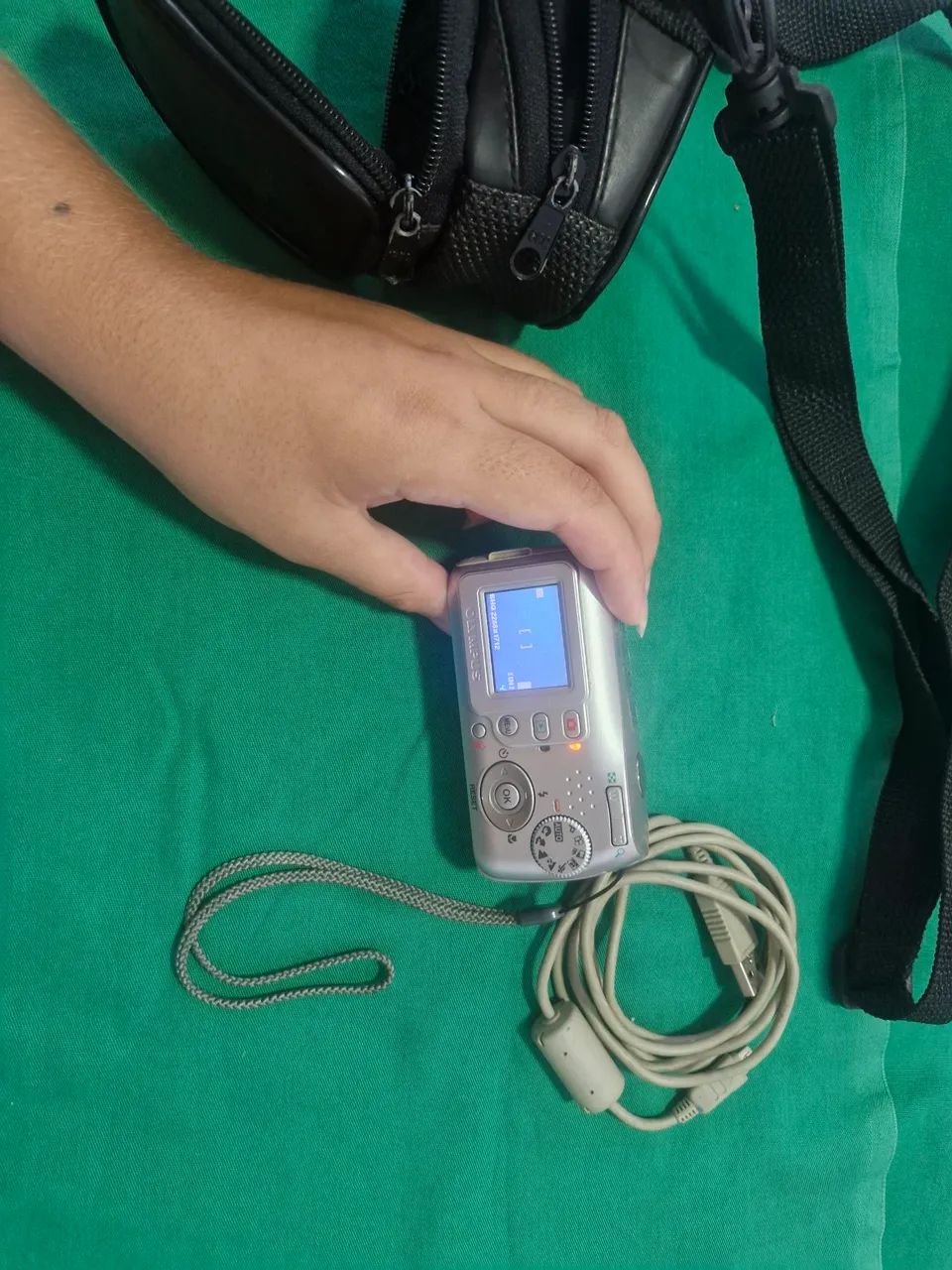 Câmera Digital Olympus - Compacta e Funcional - Foto 3