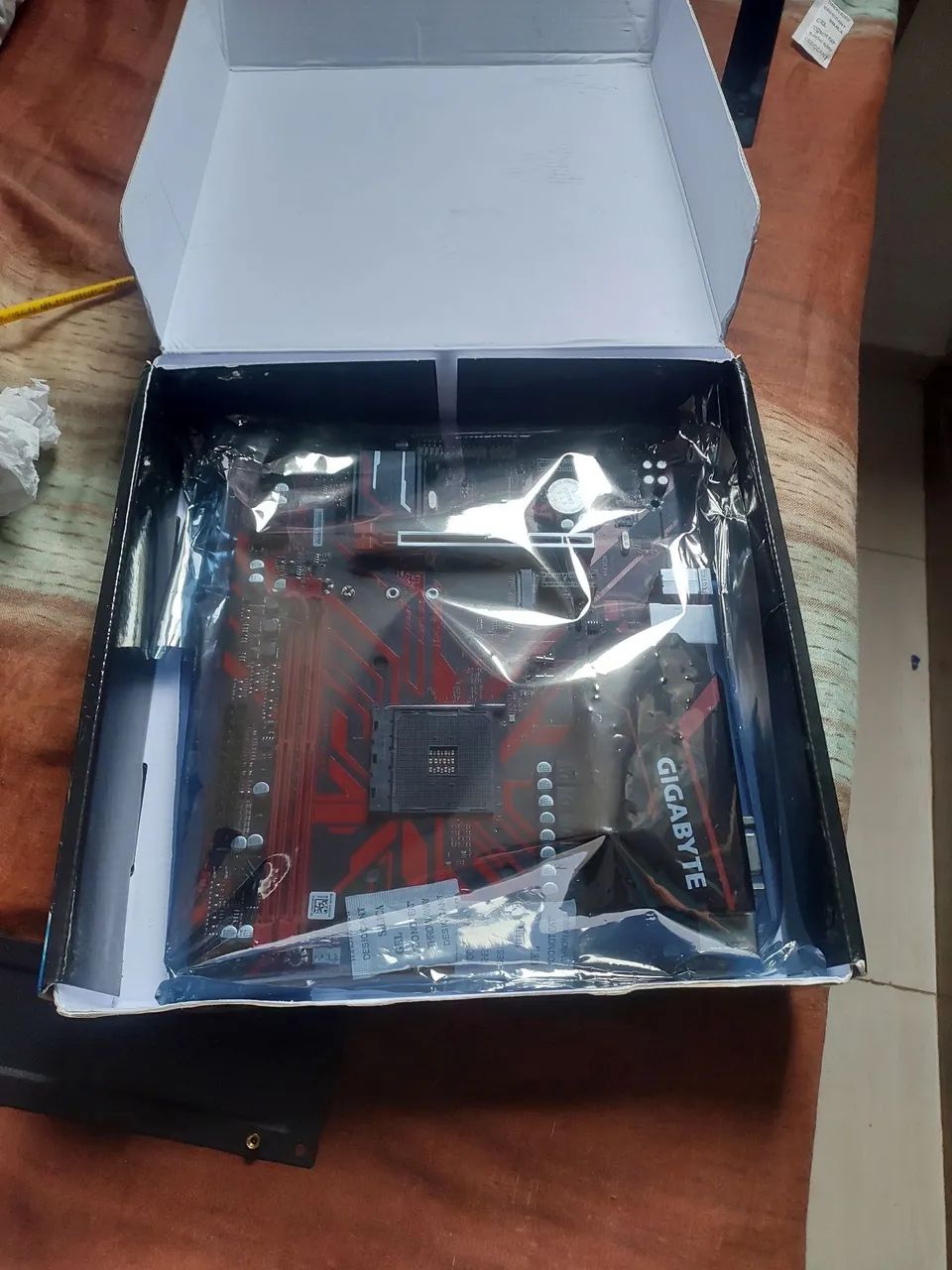 Placa Mãe B450 Gaming Gigabyte - Foto 2