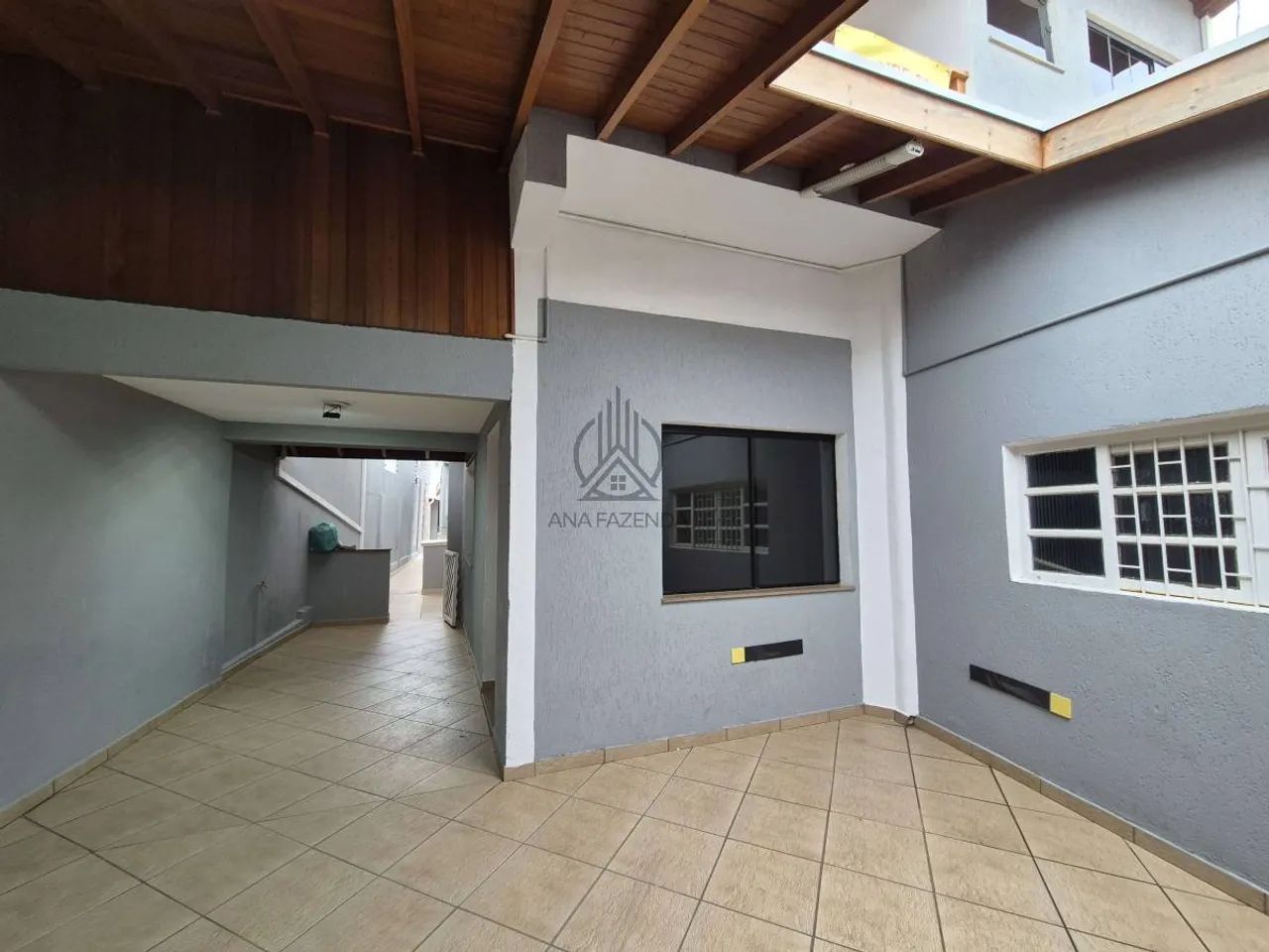 Casa em Taubaté, Centro, com 5 quartos, 335m² - Foto 3