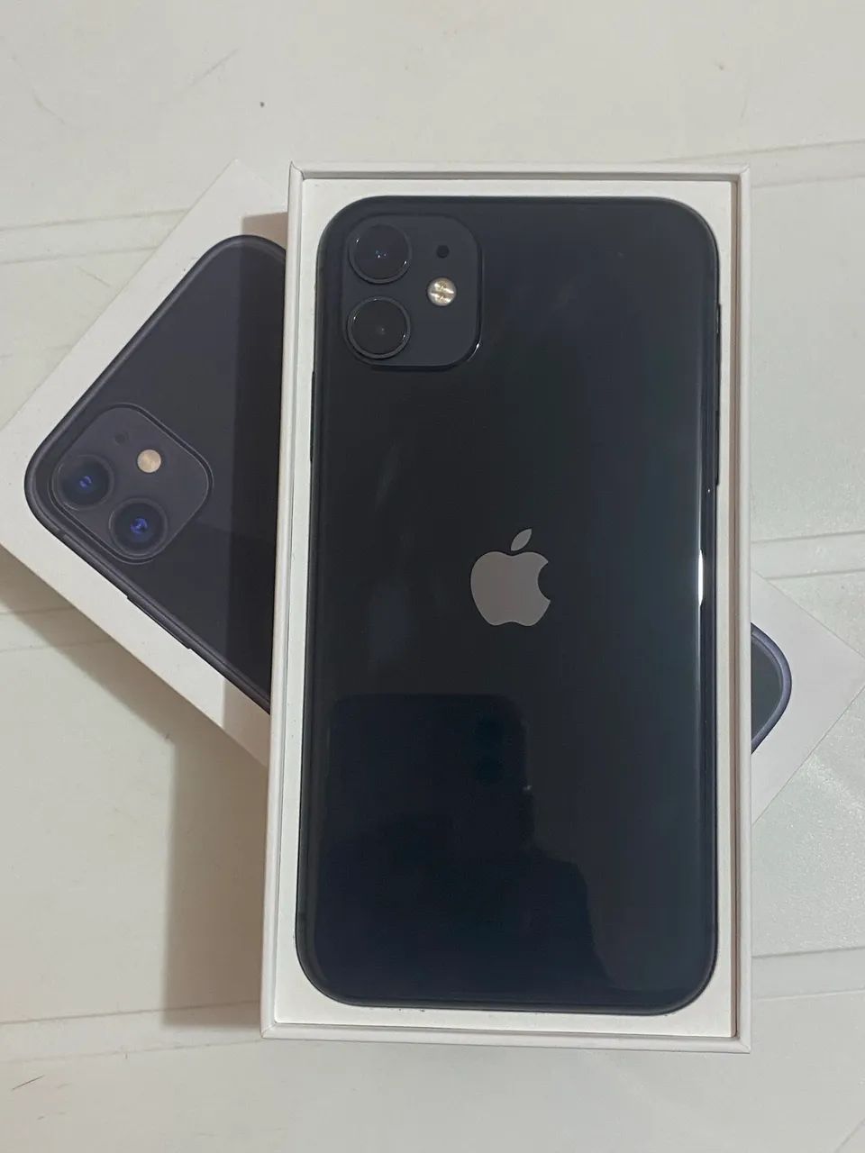 iPhone 11 preto - 64 gb - Foto 2