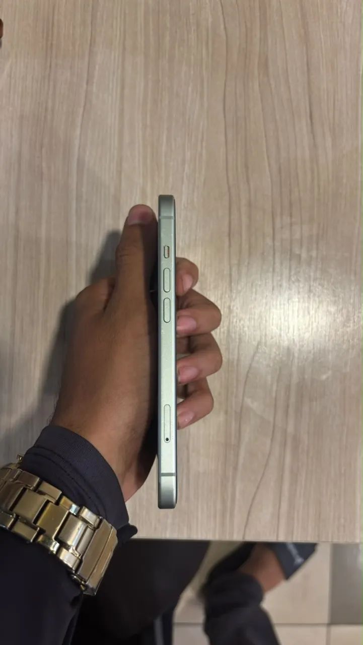 iPhone 15 - Foto 4