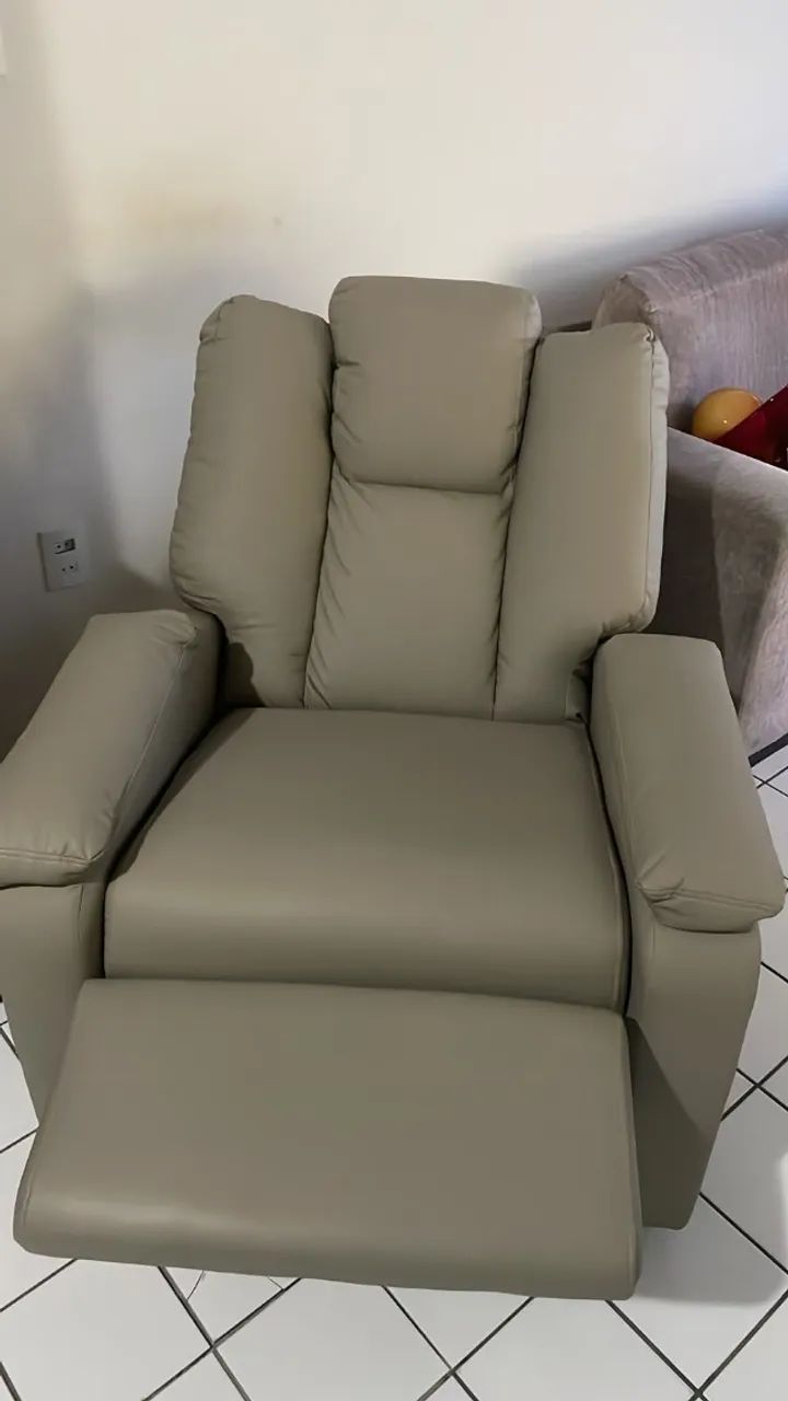 Poltrona do Papai Reclinável e Articulada - Super Confortável