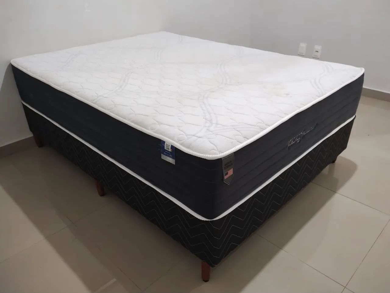 Cama box