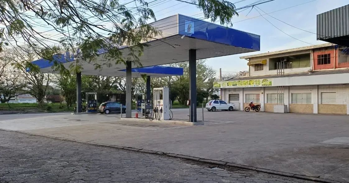 Posto de Gasolina no Centro de Peruíbe - Foto 5