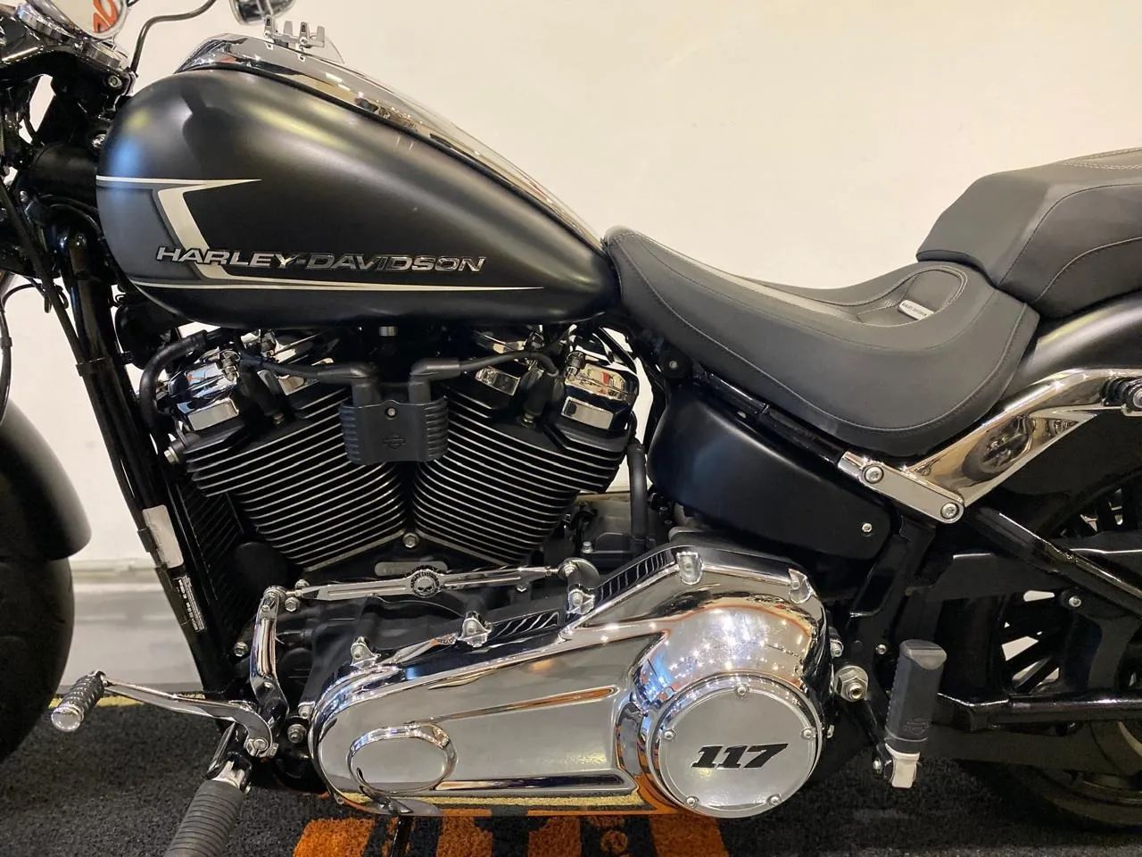 Harley-Davidson Softail Breakout Fxsb - Foto 5