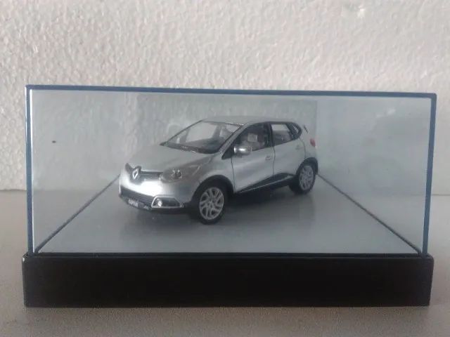 Miniatura Renault Captur 1/43 