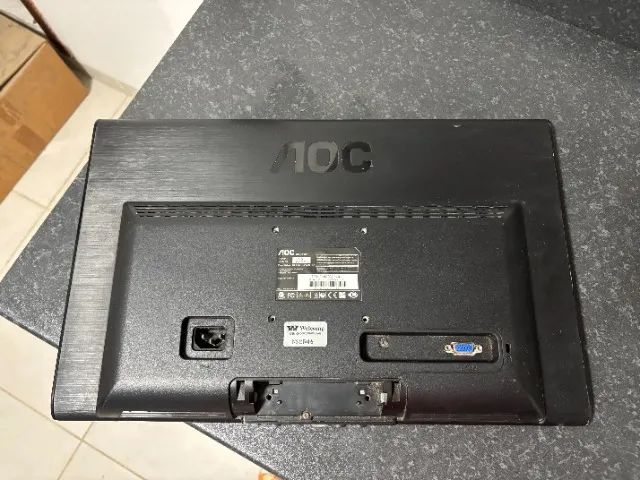Monitor LED AOC 18,5? Widescreen (Modelo: E950W) - (Sem Base) - Foto 4