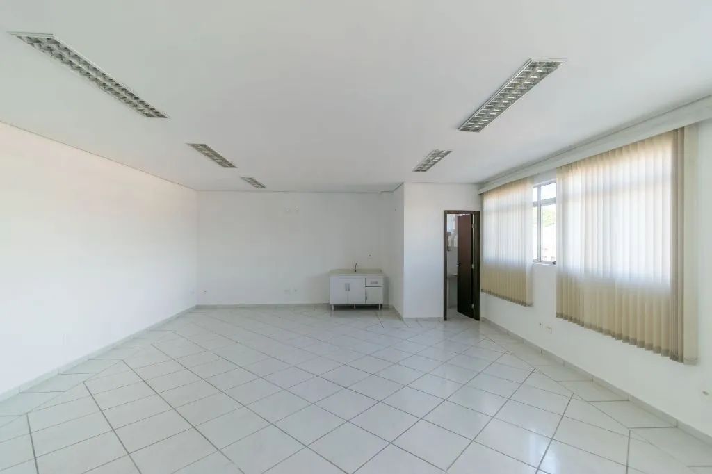 Sala comercial para alugar no centro de Campo Largo - Foto 2