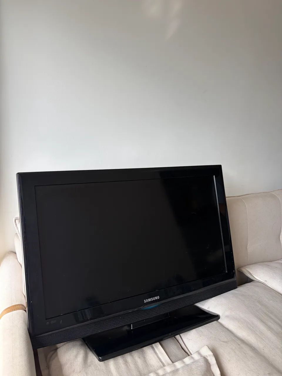 TV SAMSUNG 32. NÃO É SMART!!!! Perfeita