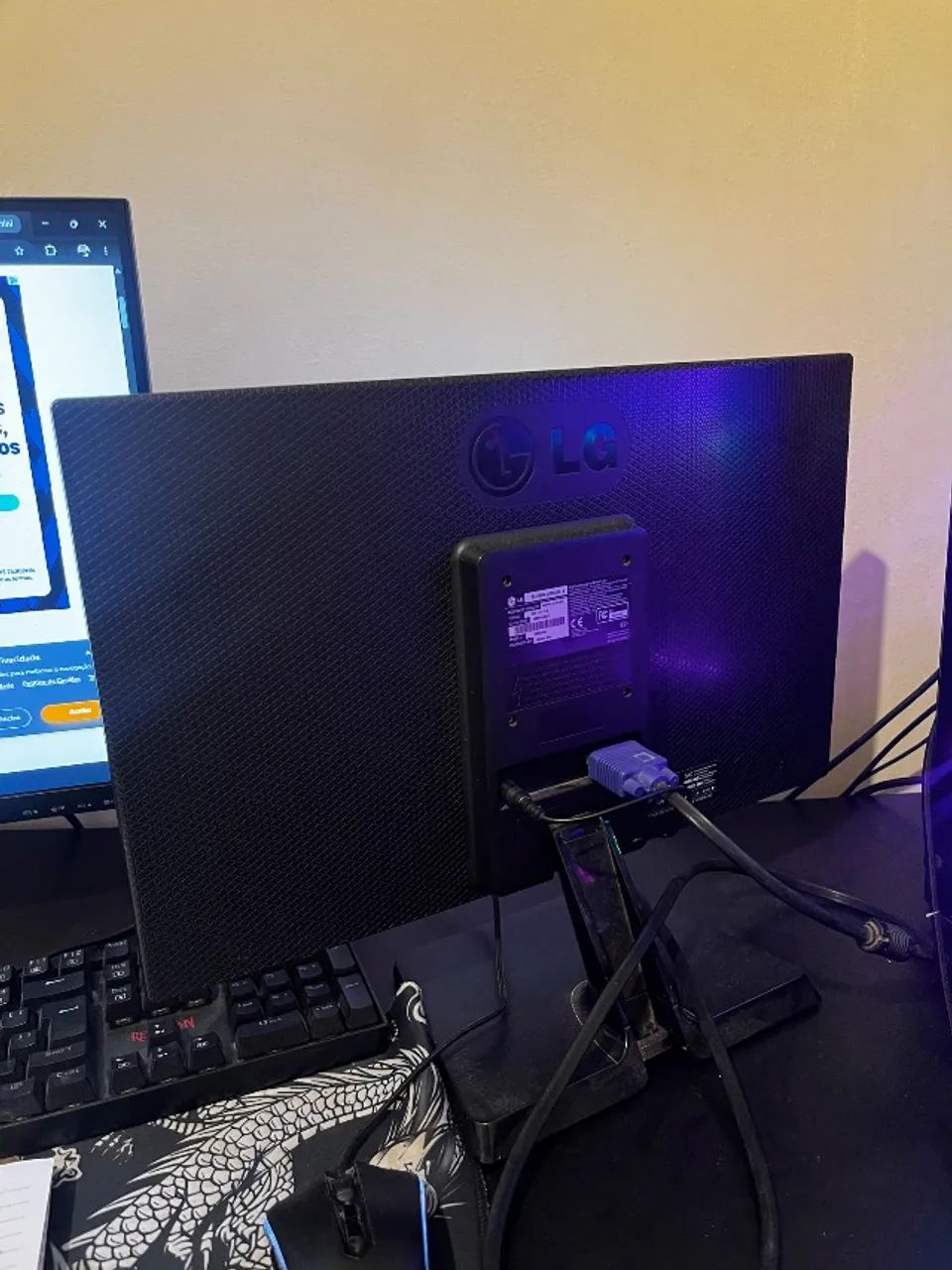 Monitor LG 19.5 - Foto 3