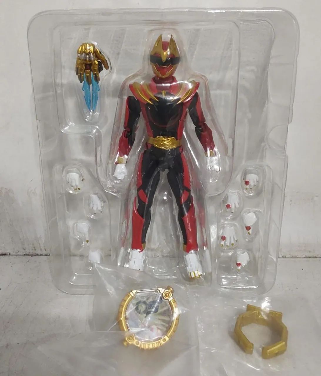 SH Figuarts Gozyuwolf  - Foto 4