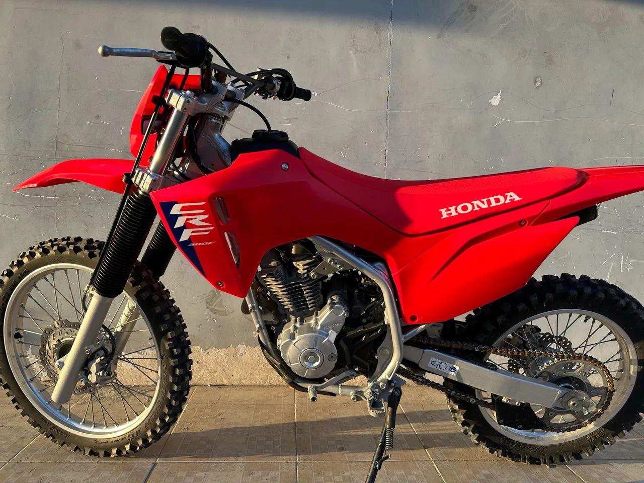 CRF 300f - Foto 2