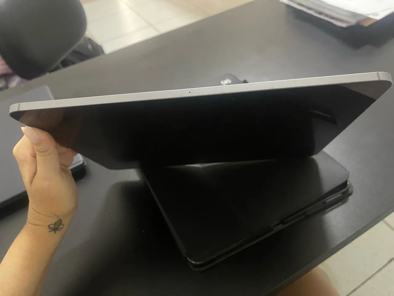 VENDO IPAD PRO 12,90 pol - 6 Geração! - Foto 5