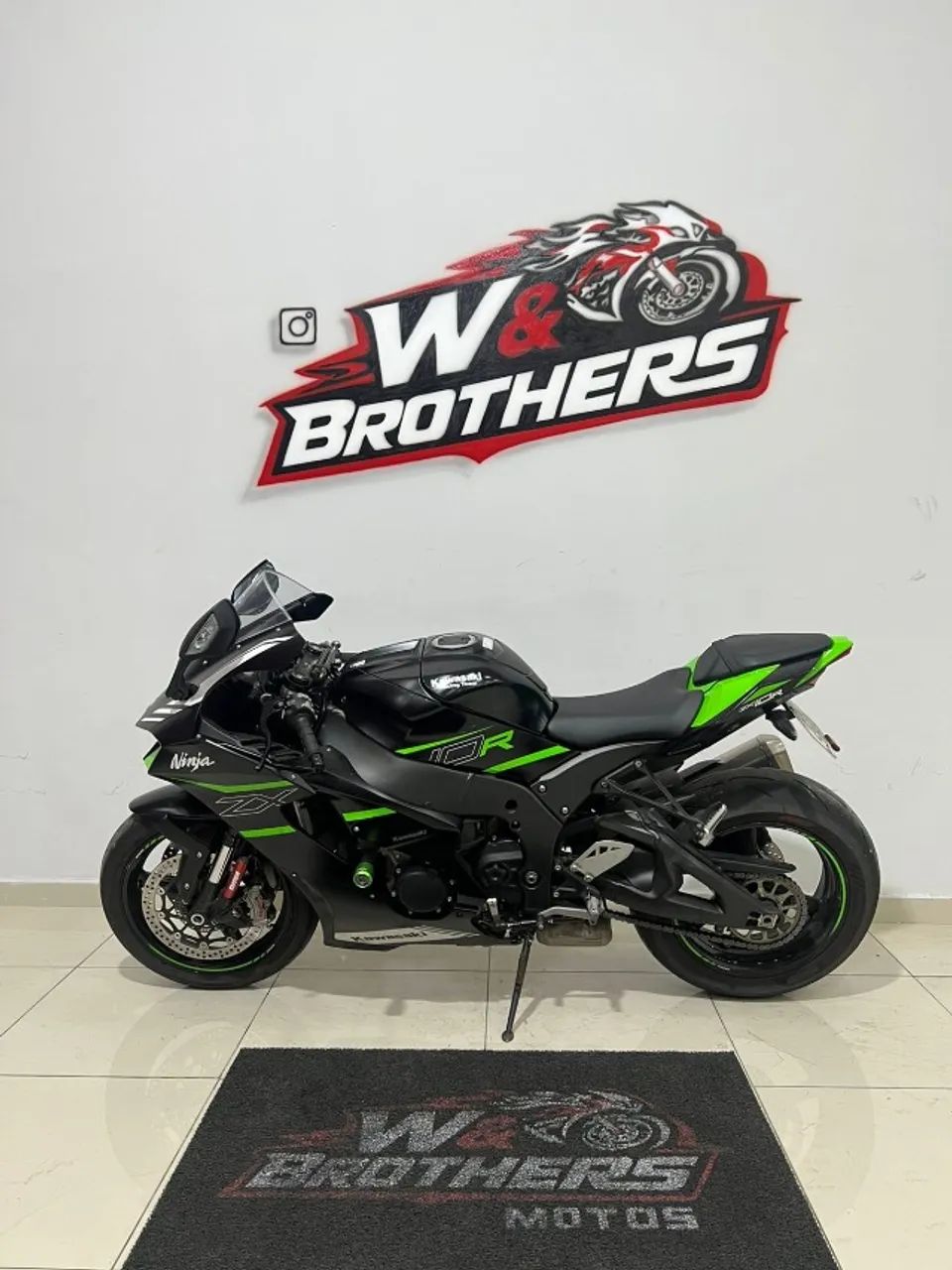 SALE！2個のみ Kawasaki Zx-10/ Zx-10r 1000cc 2022 - 1524559171 | OLX