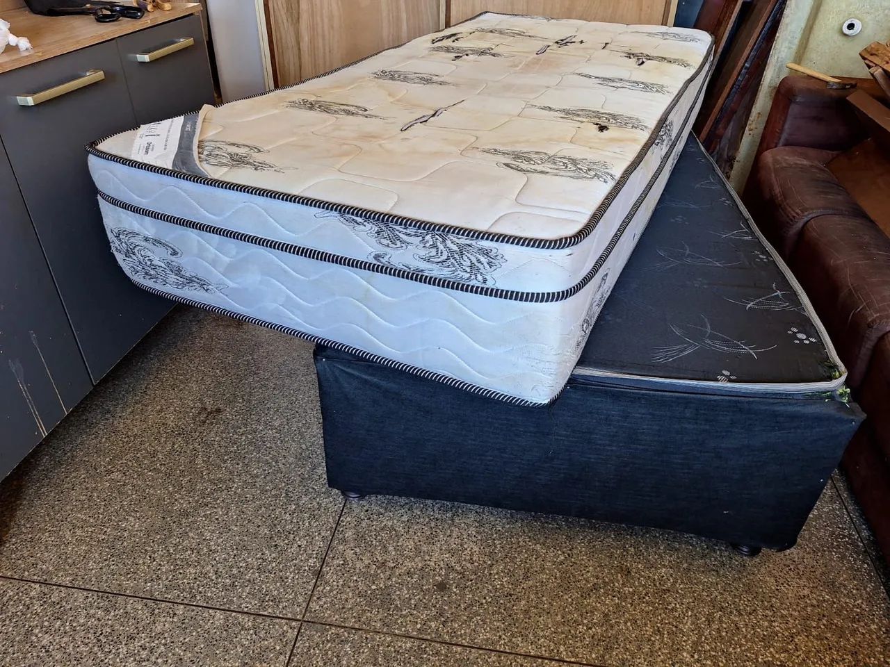 Cama de solteiro com colchão  - Foto 5