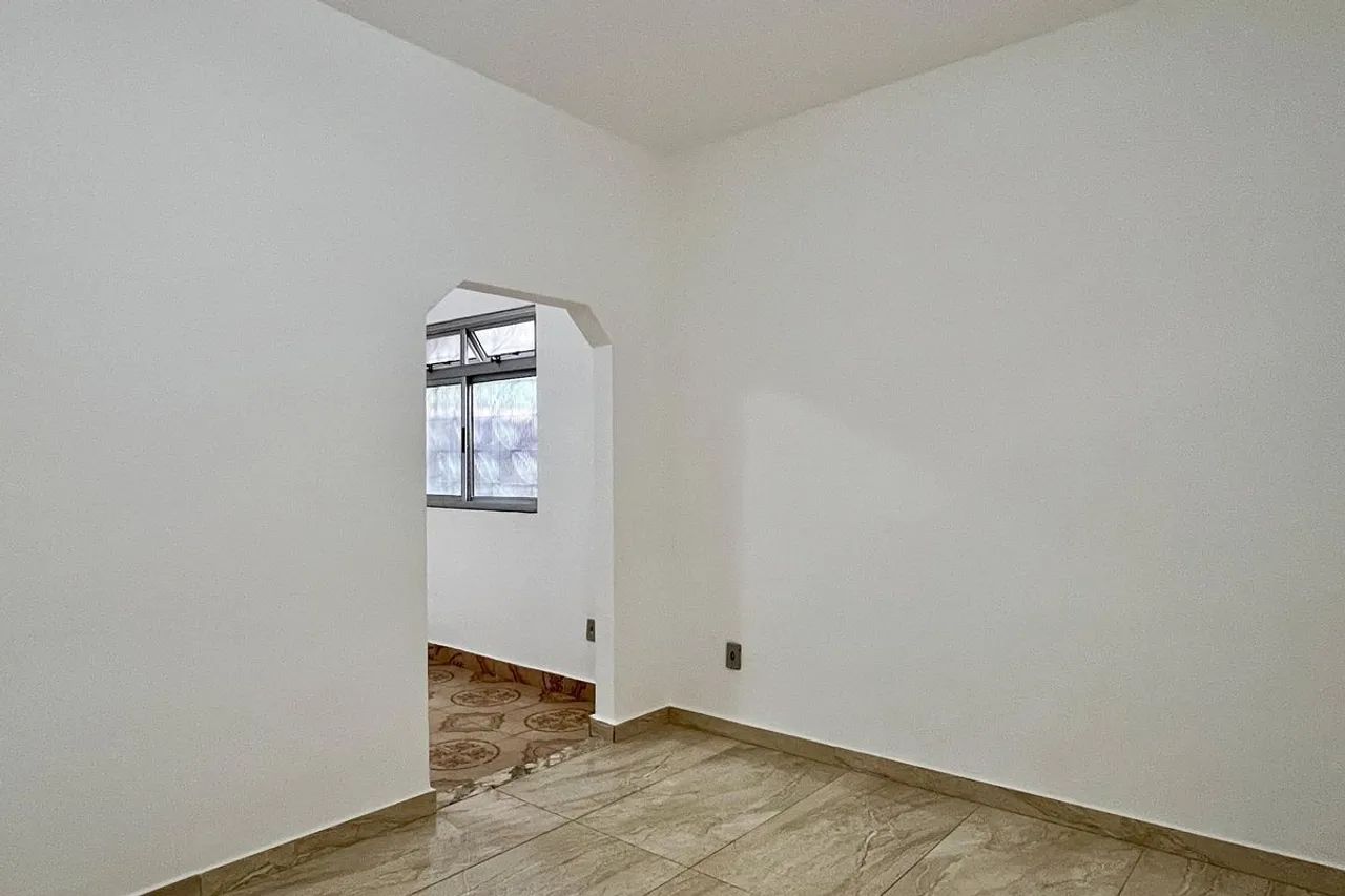 Casa à Venda - Santa Efigênia, 4 Quartos, 360 m2 - Foto 2