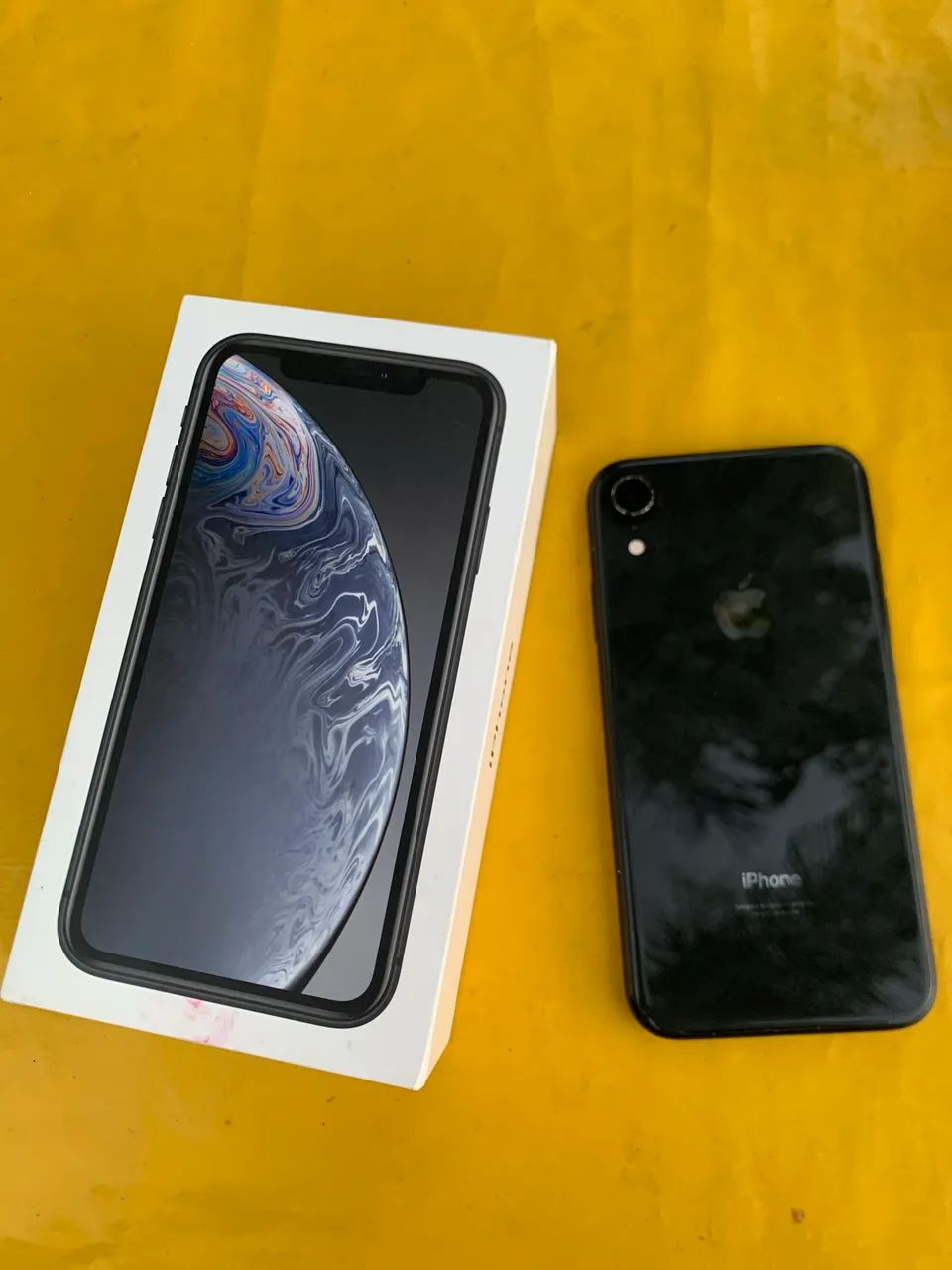 iPhone XR 64Gb - Foto 2