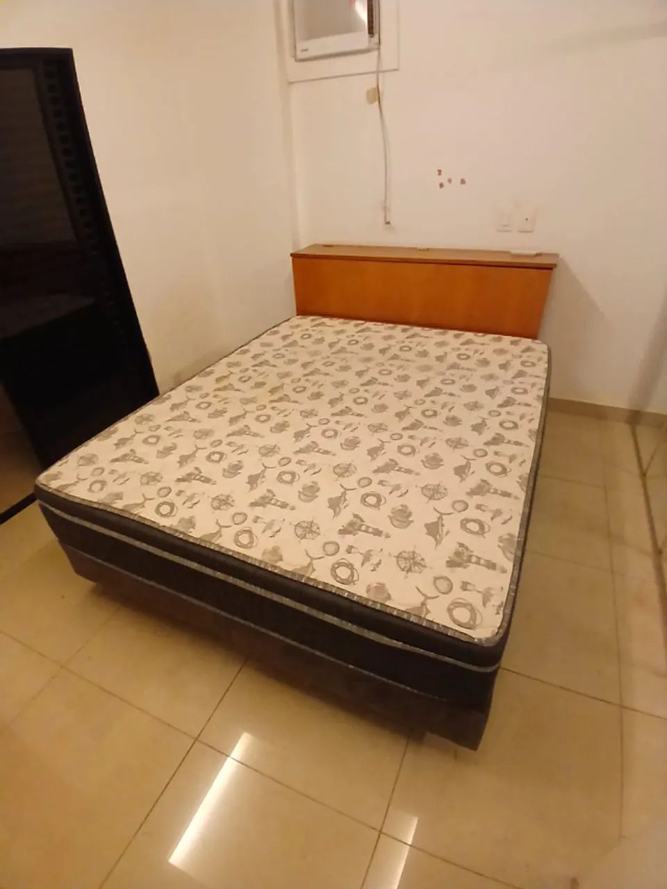 Cama casal box e colchão
