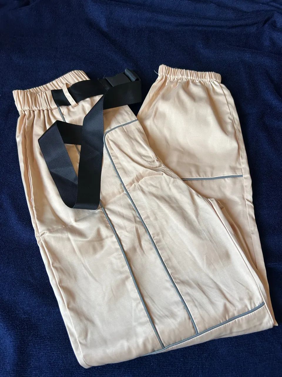 Calça feminina TAM M 