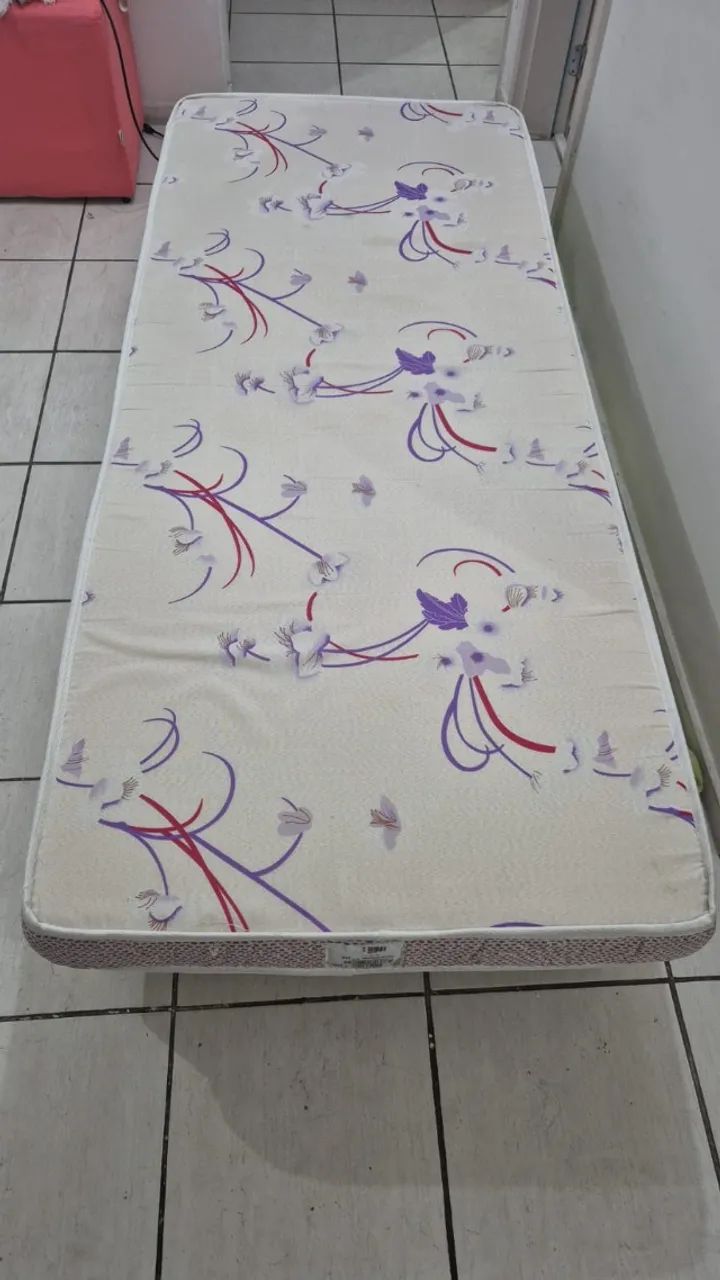 Colchao de solteiro 