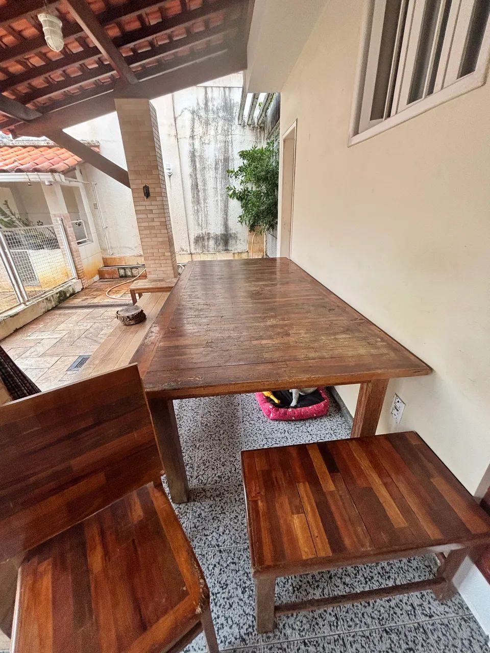 Vende-se mesa de madeira - Foto 4
