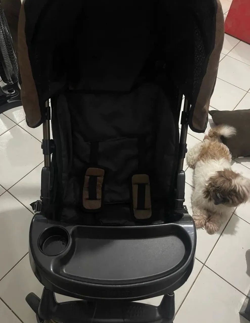 Vendo carrinho de bebê seminovo - Foto 5