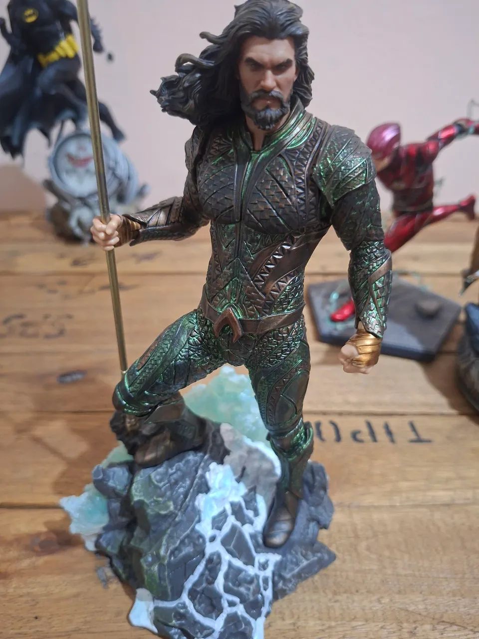 AQUAMAN Iron Studios  - Foto 2