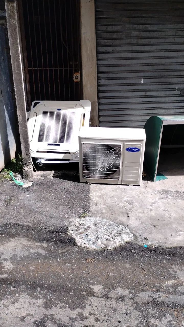Split cassete Midea 24.000btu