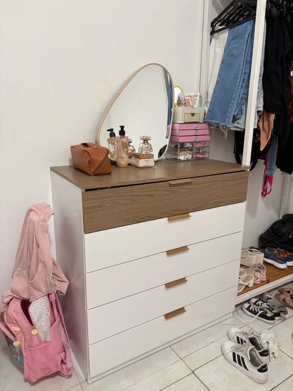 CÔMODA 5 GAVETAS COM DIVISÓRIA 
