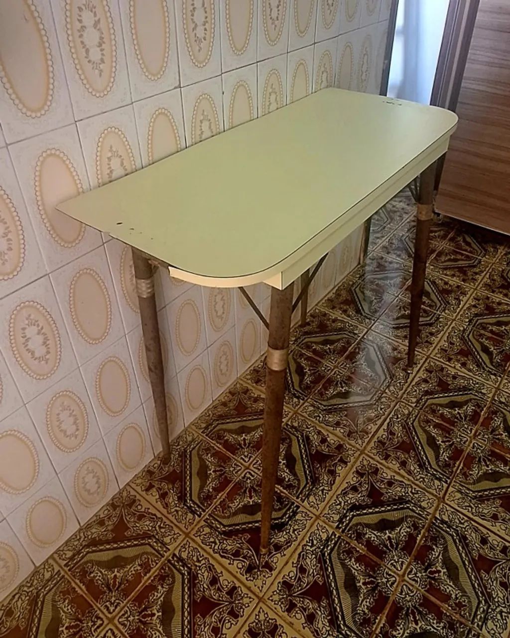 Mesa de Fórmica Vintage - Foto 2