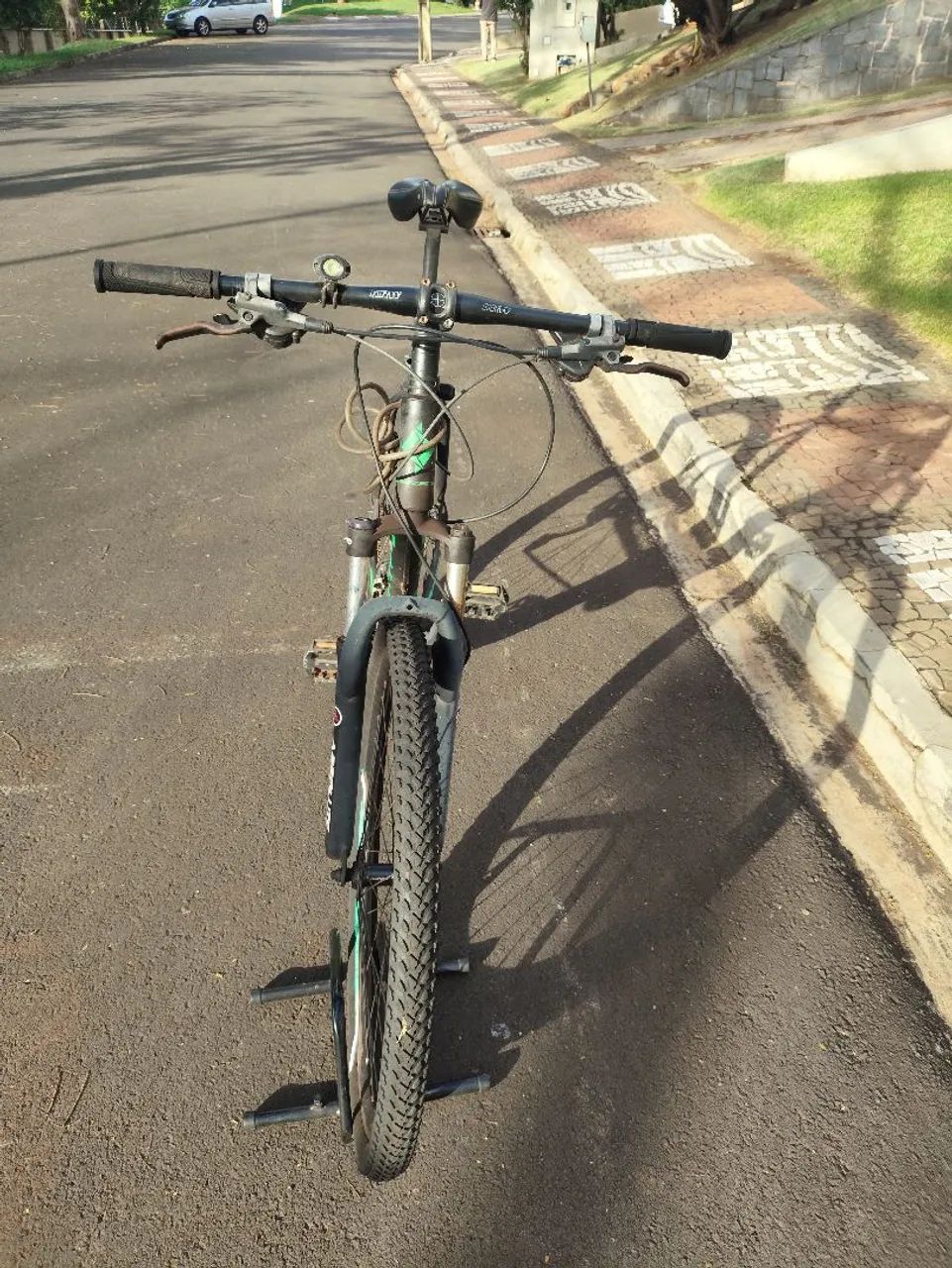 Bicicleta MTB First 29  - Foto 3