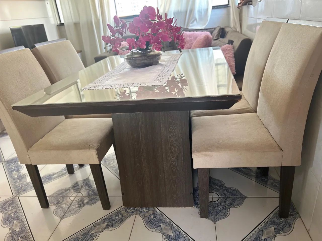 Glass-Top Table64994315786881121