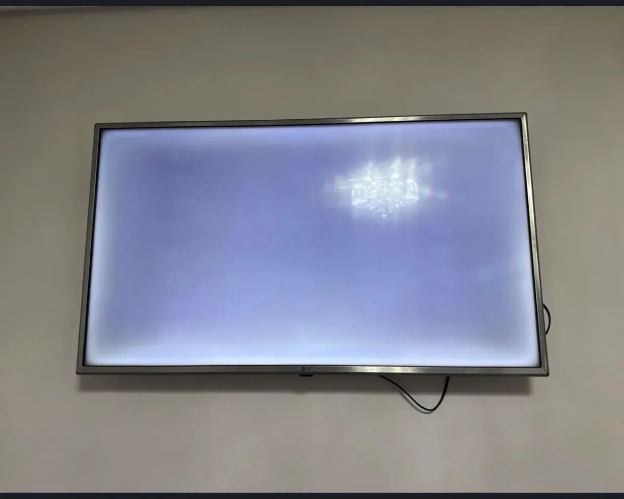 TV 43LG para retirada de peças 