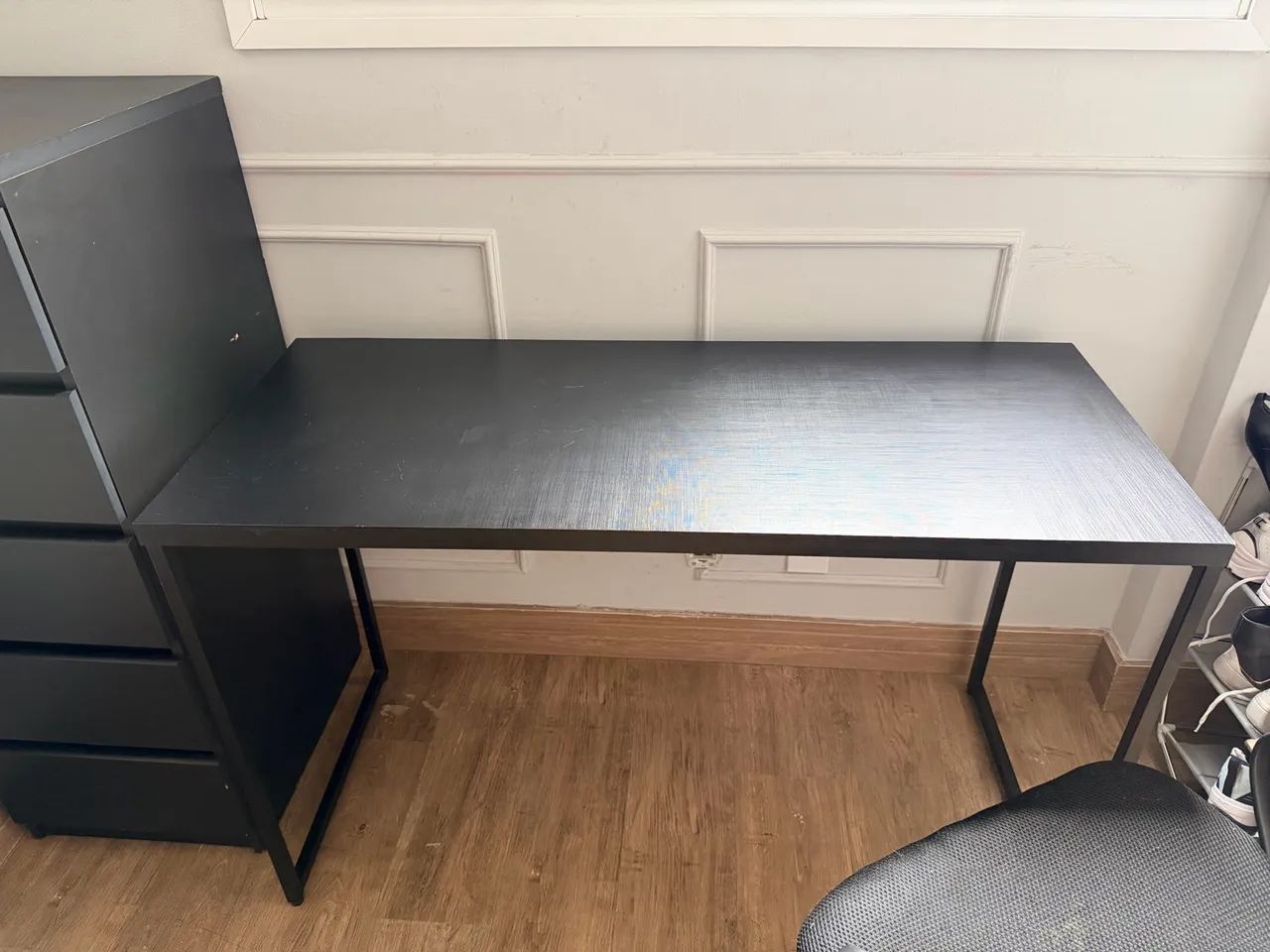 Conjunto de escritório, mesa, armário e cadeira.  - Foto 2
