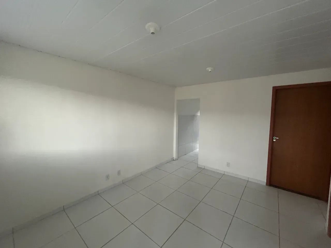 VENDO CASA - ACEITO FINANCIAMENTO - Foto 4