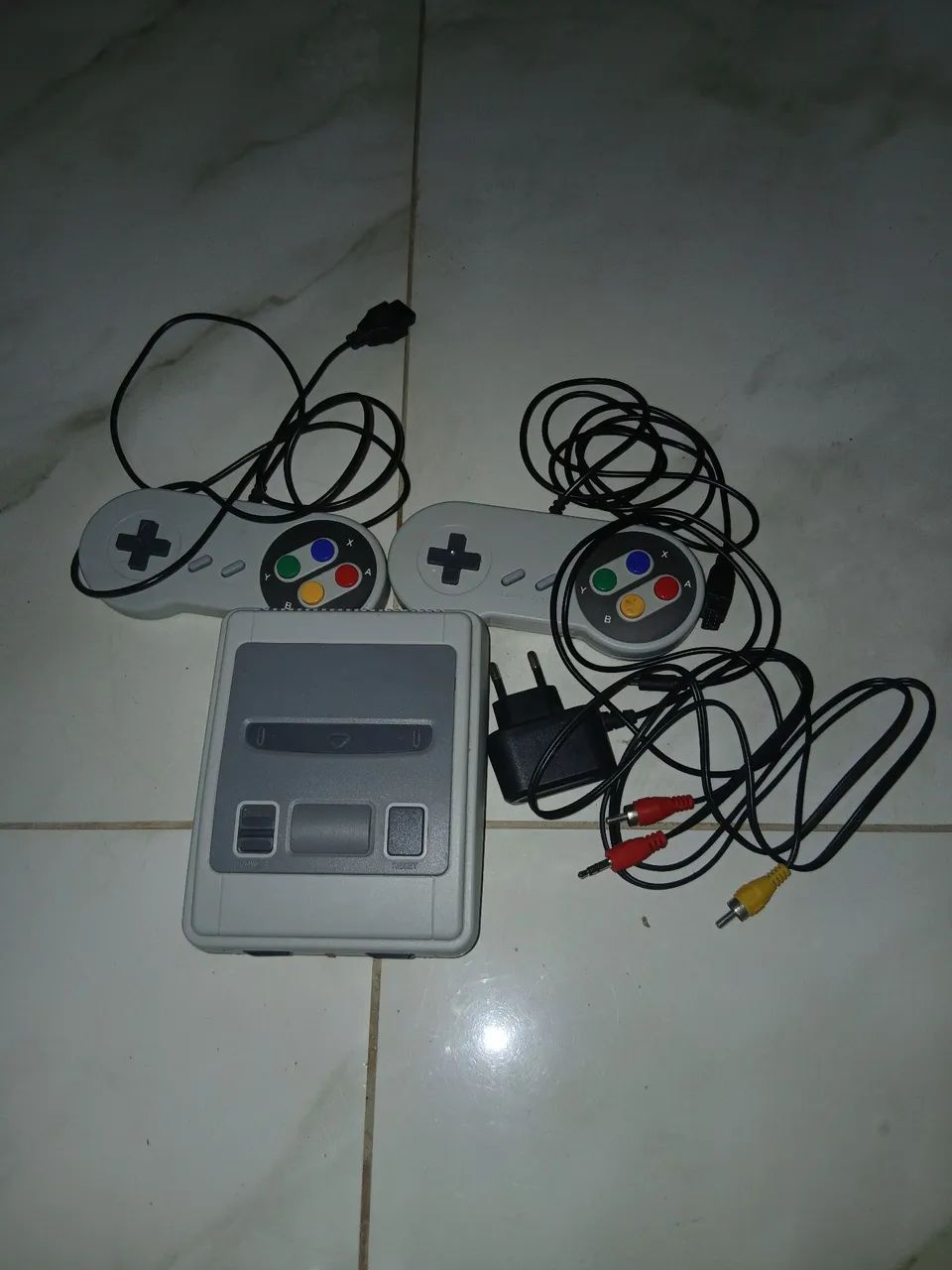 Vídeo game clássic super Nintendo mini SNES com 2 controles 8 Bits 620 jogos original - Foto 2