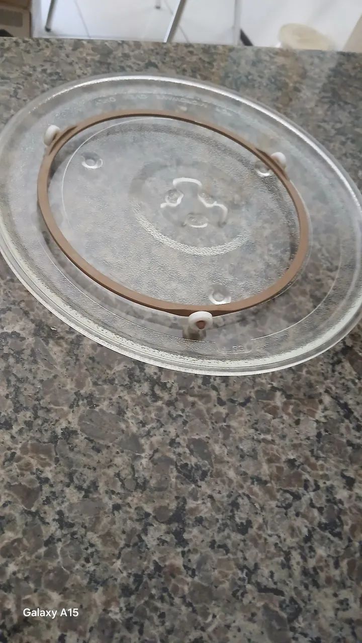Prato pra microondas tamanho médio e grande