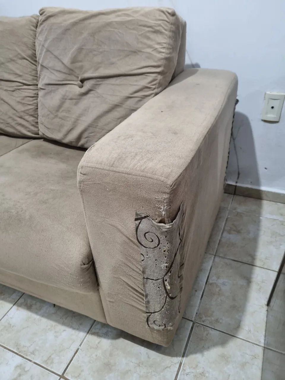 Sofá 3 lugares - Foto 3