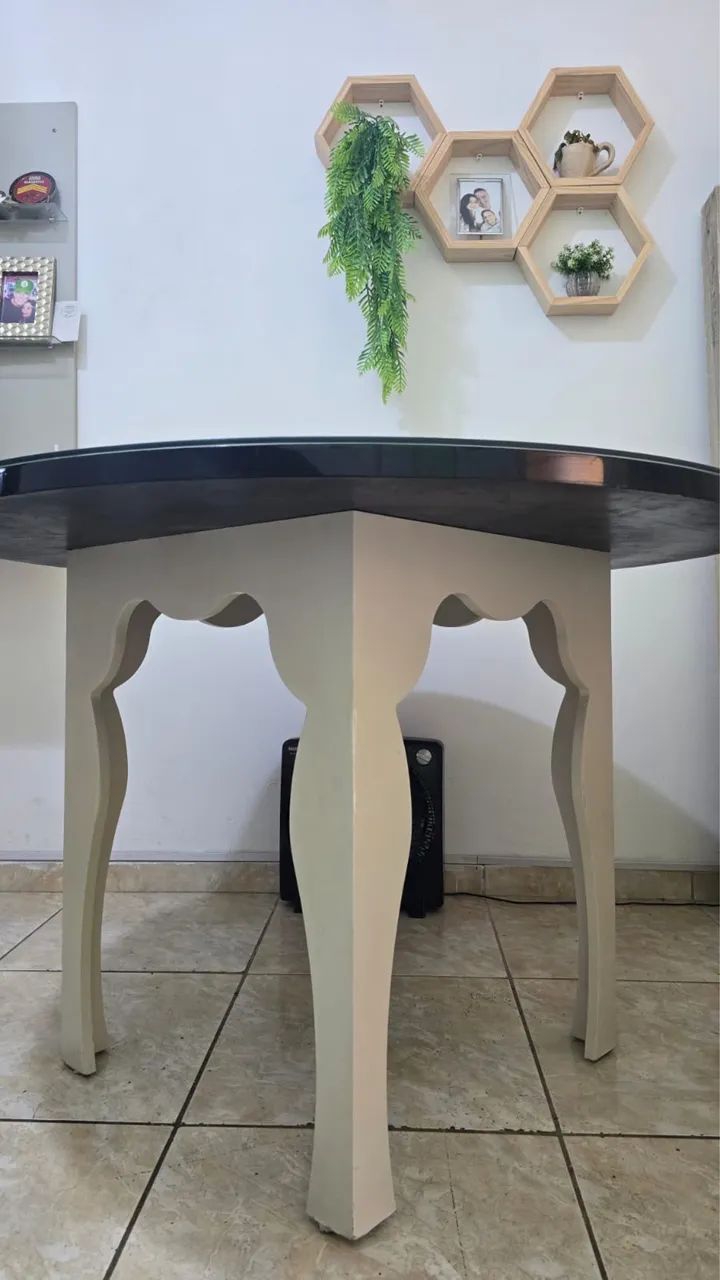 Mesa madeira e tampo de vidro - Foto 4