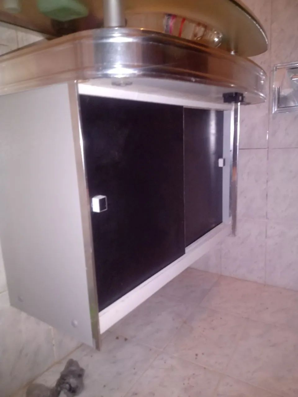 Carrinho auxiliar concerto de gaveta. Porta.armarios etc