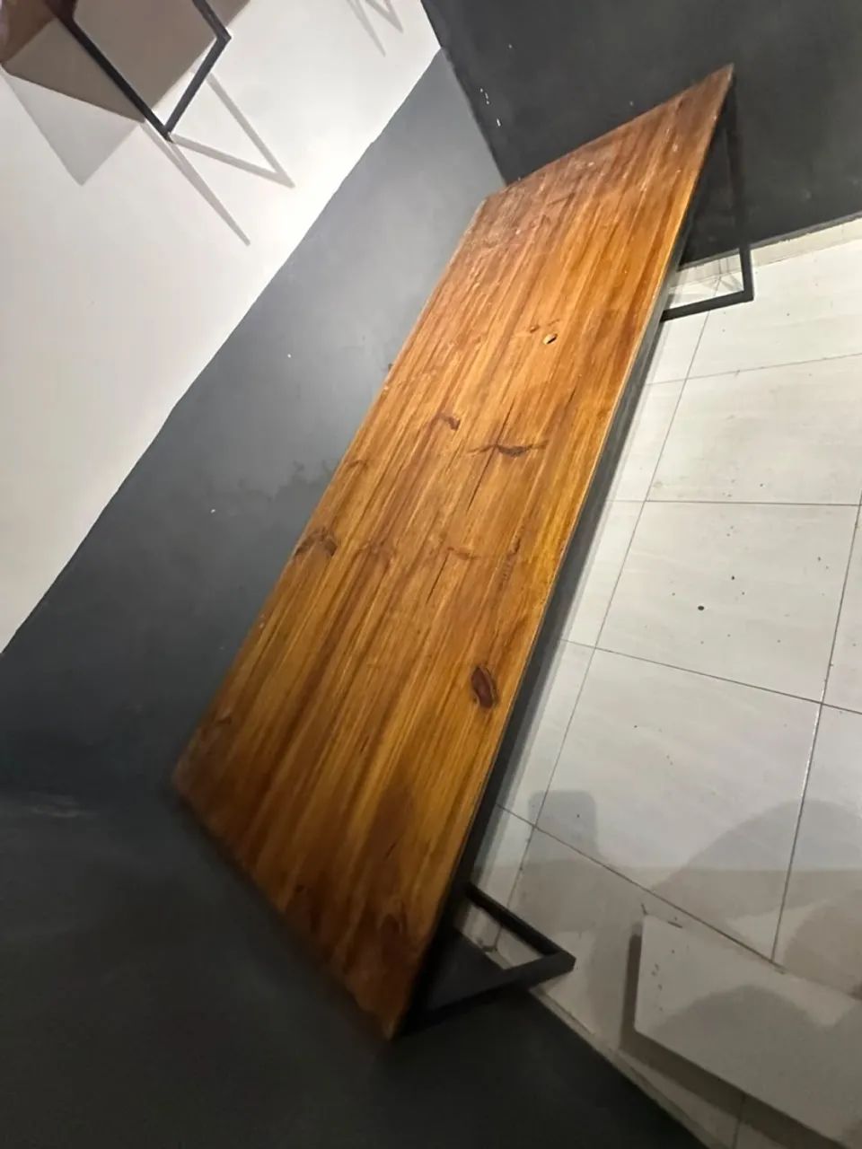 Mesa madeira e metalon  - Foto 4