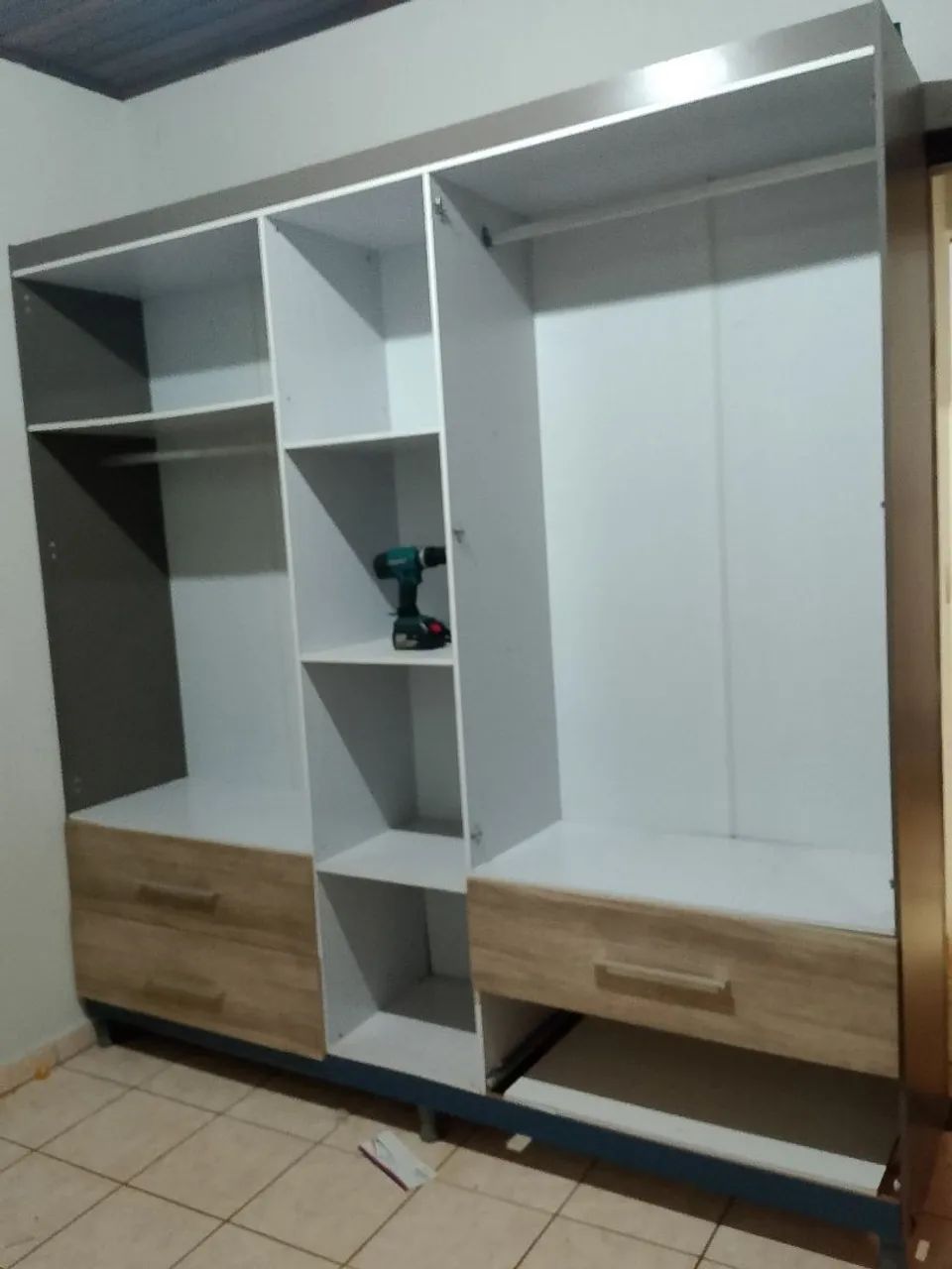 Guarda roupa usado bem conservado entrega e montagem grátis  - Foto 3