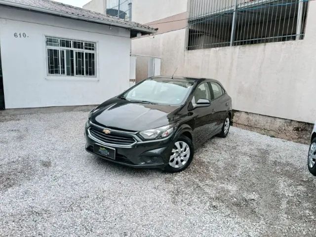 Chevrolet Onix Hatch LT 1.4 8V Flex Mec. 4P 2017 - Foto 2