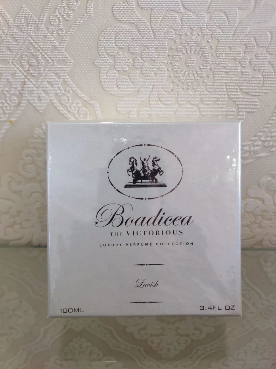 2 perfumes Boadicea the Victorious 
