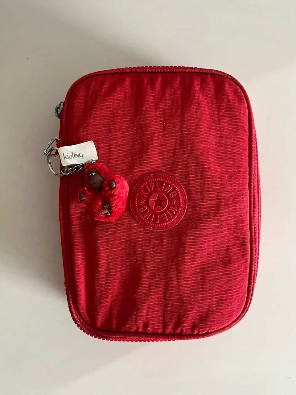 Vendo estojo kipling original 1 ano de uso  - Foto 3