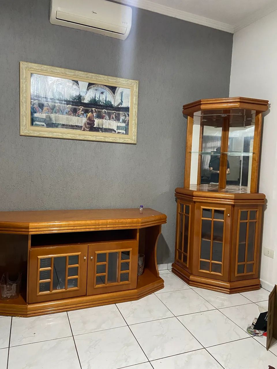 Conjunto de Móveis Madeira Maciça 