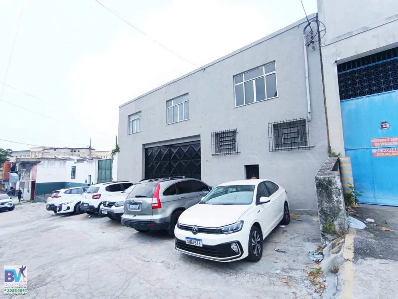 Galpão com 3 quartos, Bonsucesso, Rio de Janeiro, Cod: 2824